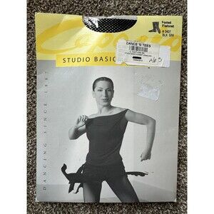 Capezio Studio Basic Footed Black Fishnet Tights for Women Style 3407 S/M New